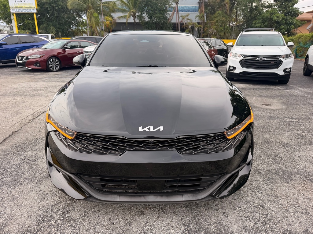 Photo 7 of this KIA K5