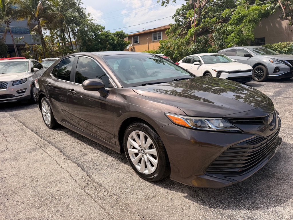 Photo 8 of this TOYOTA CAMRY