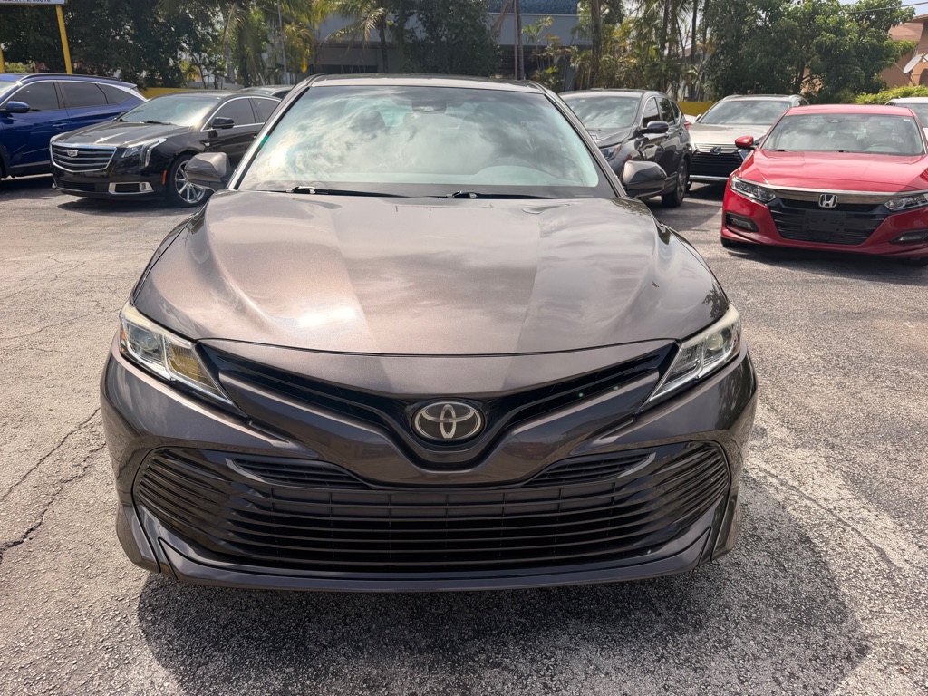Photo 6 of this TOYOTA CAMRY