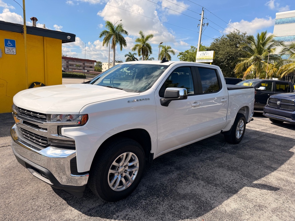 Photo 2 of this CHEVROLET SILVERADO 1500