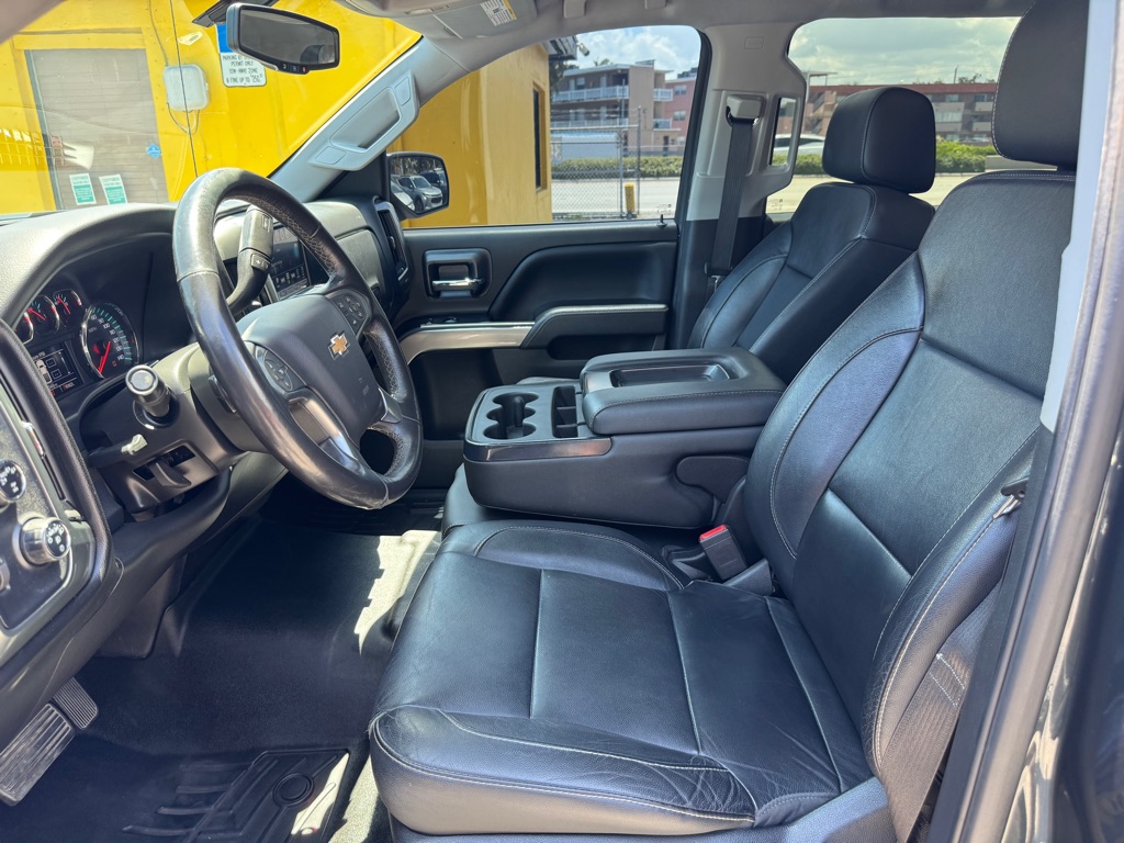 Photo 13 of this CHEVROLET SILVERADO 1500