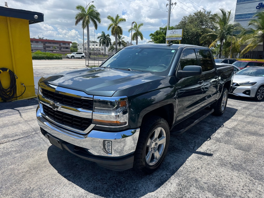 Photo 3 of this CHEVROLET SILVERADO 1500