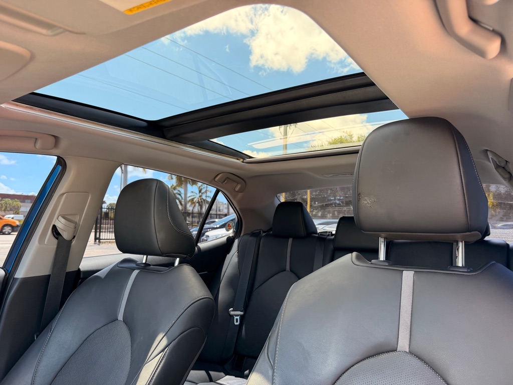 Photo 22 of this TOYOTA CAMRY
