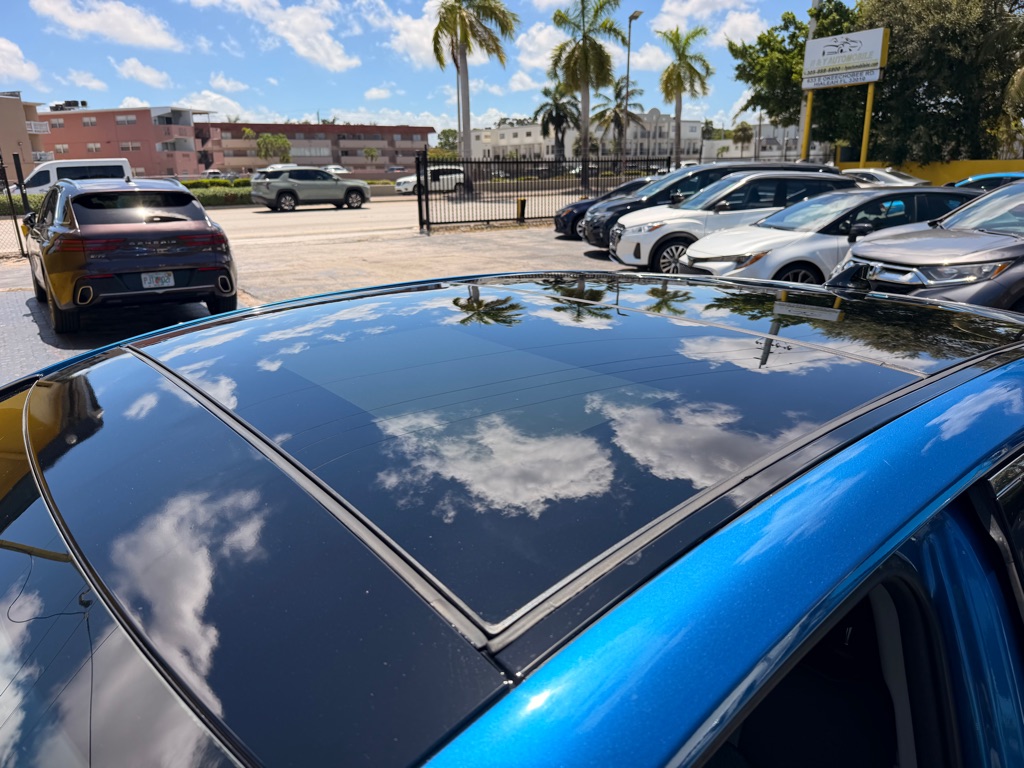 Photo 19 of this TOYOTA CAMRY