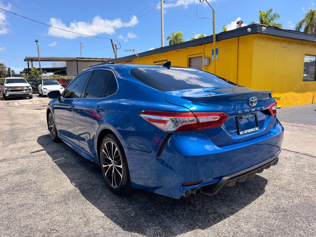 Photo 12 of this TOYOTA CAMRY