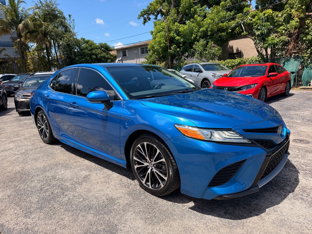 Photo 7 of this TOYOTA CAMRY
