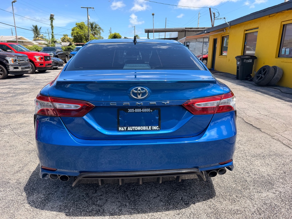 Photo 11 of this TOYOTA CAMRY