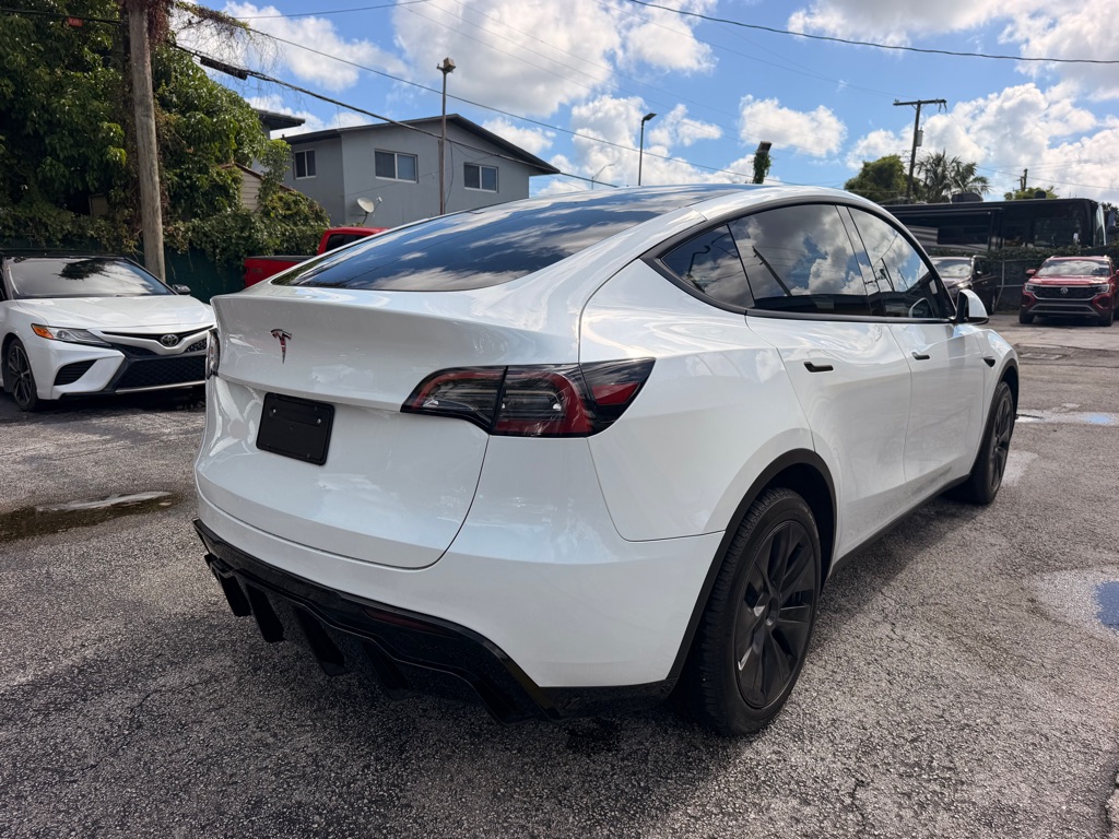 Photo 10 of this TESLA MODEL Y