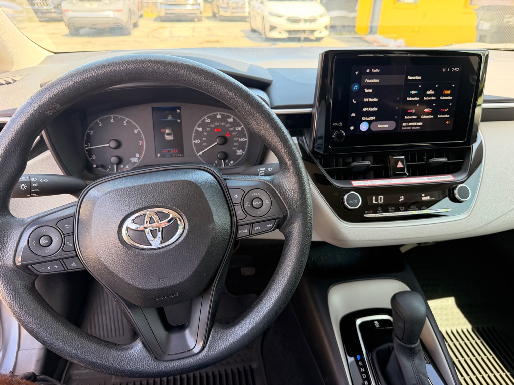 Photo 18 of this TOYOTA COROLLA