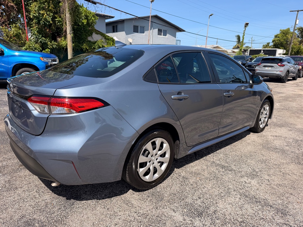 Photo 9 of this TOYOTA COROLLA