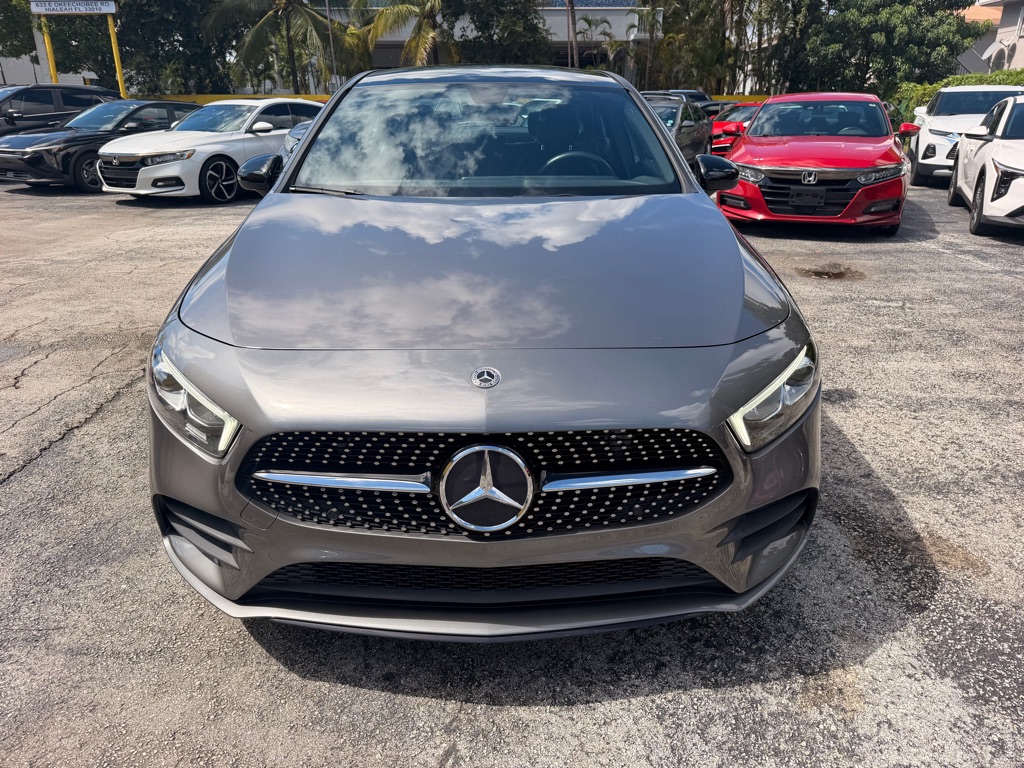 Photo 6 of this MERCEDES-BENZ A
