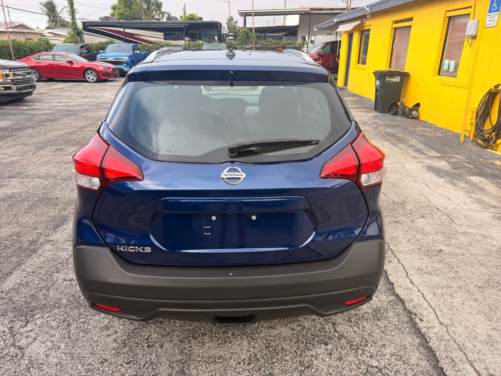 Photo 9 of this NISSAN KICKS