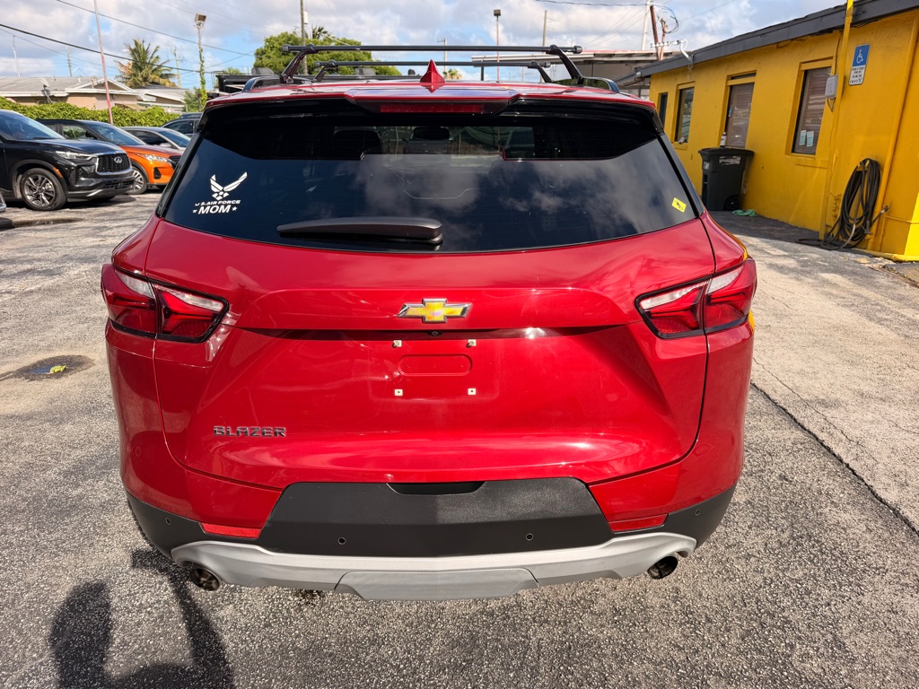 Photo 16 of this CHEVROLET BLAZER