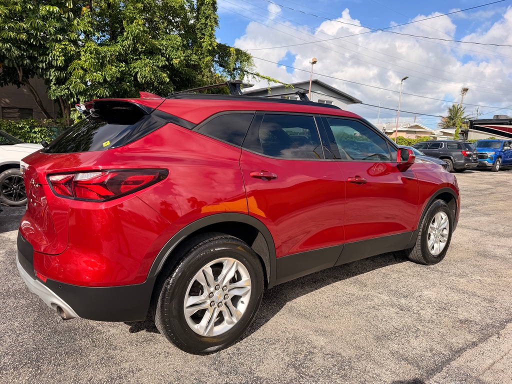 Photo 14 of this CHEVROLET BLAZER
