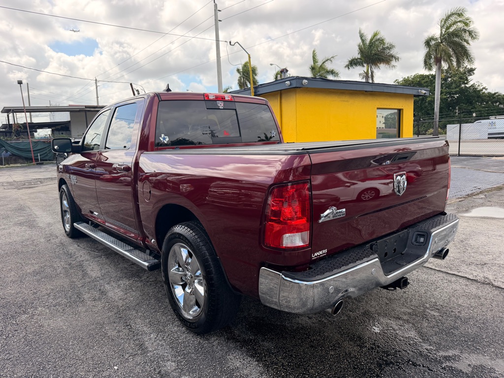 Photo 12 of this RAM 1500 CLASSIC