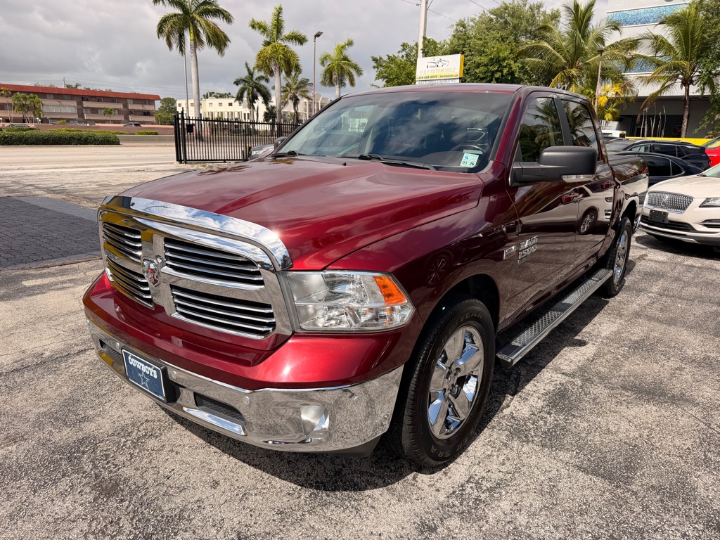 Photo 4 of this RAM 1500 CLASSIC