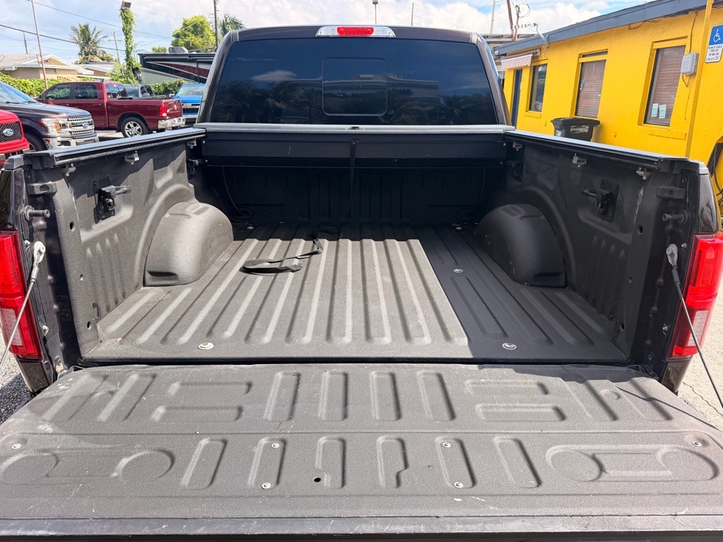 Photo 15 of this FORD F150