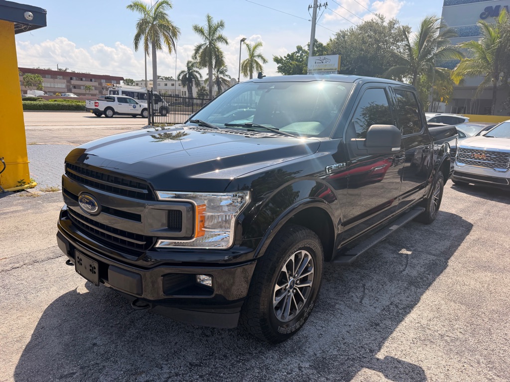 Photo 3 of this FORD F150