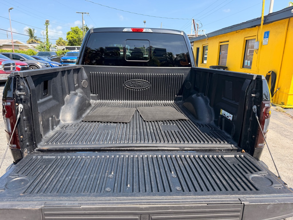 Photo 12 of this FORD F150