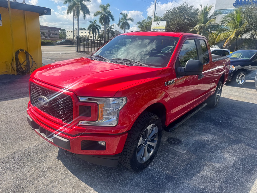 Photo 2 of this FORD F150