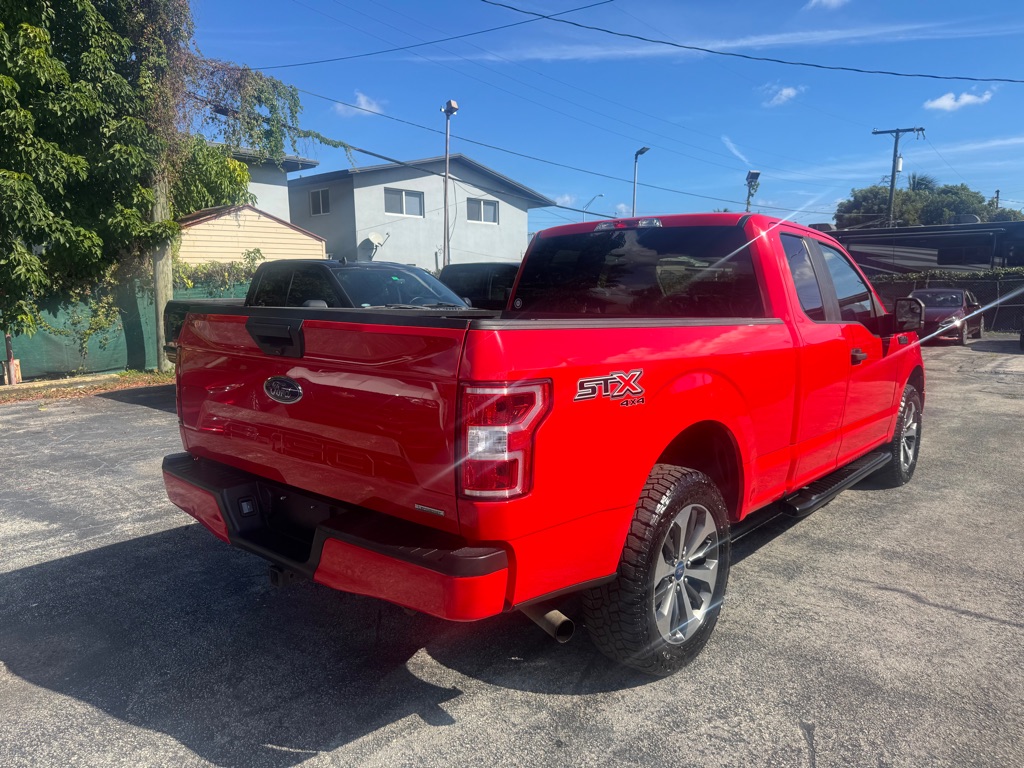 Photo 8 of this FORD F150