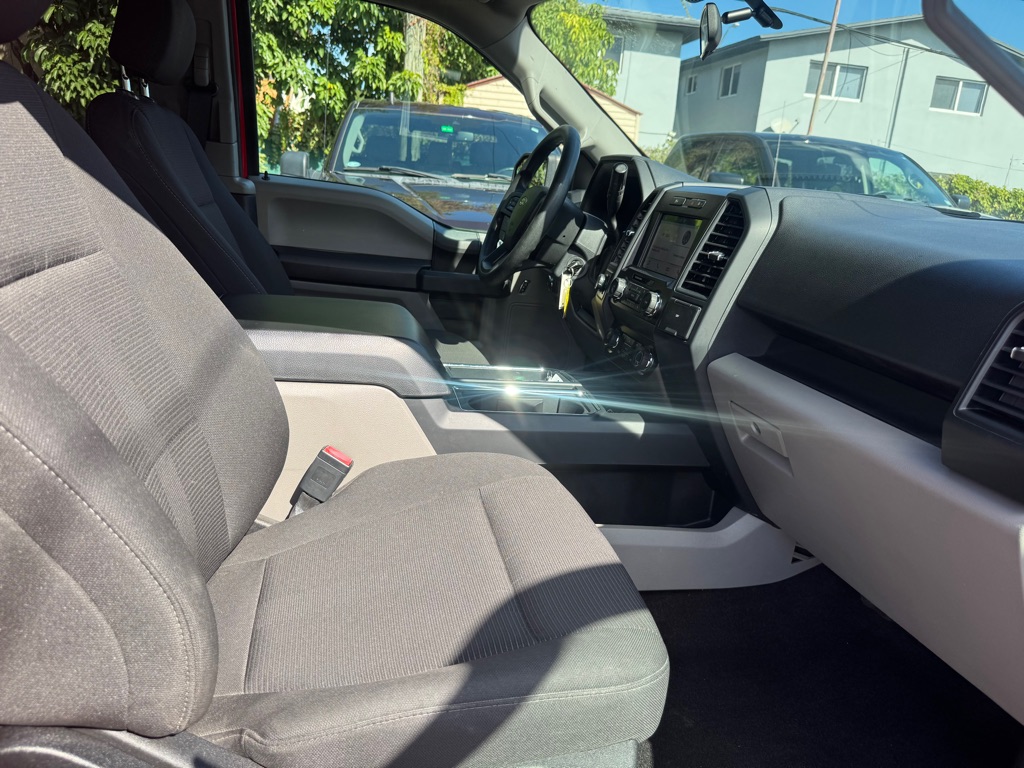 Photo 14 of this FORD F150