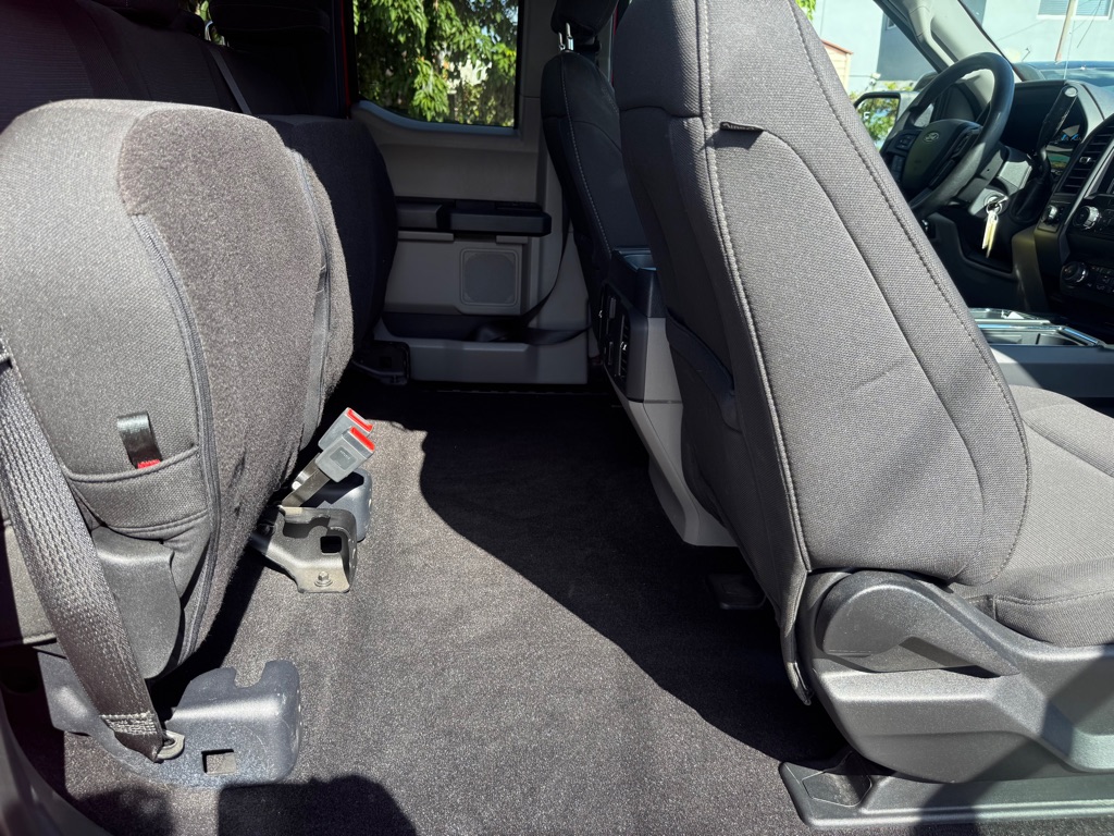 Photo 15 of this FORD F150