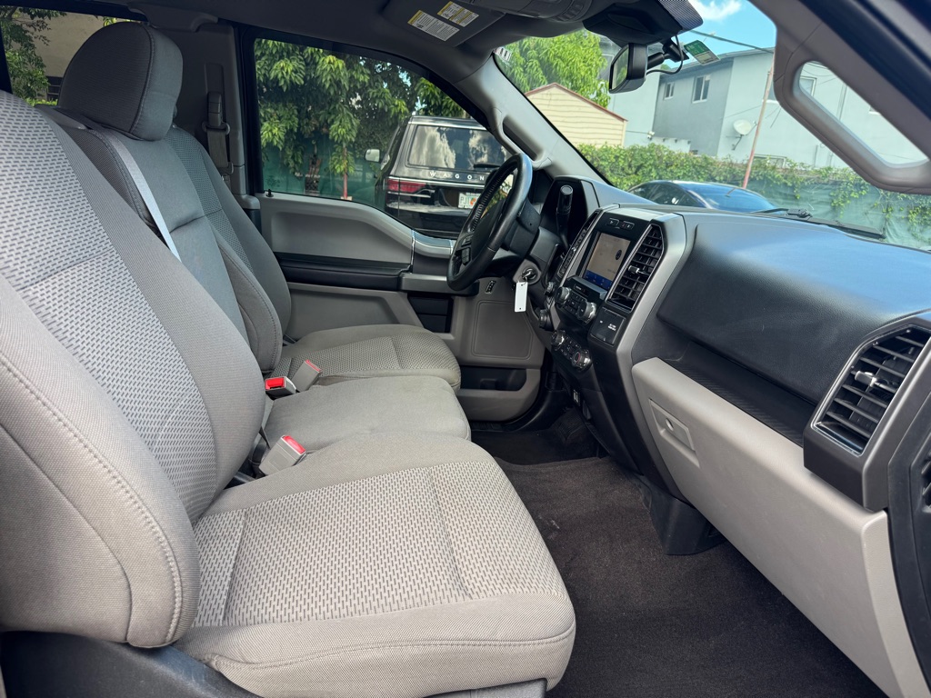 Photo 16 of this FORD F150
