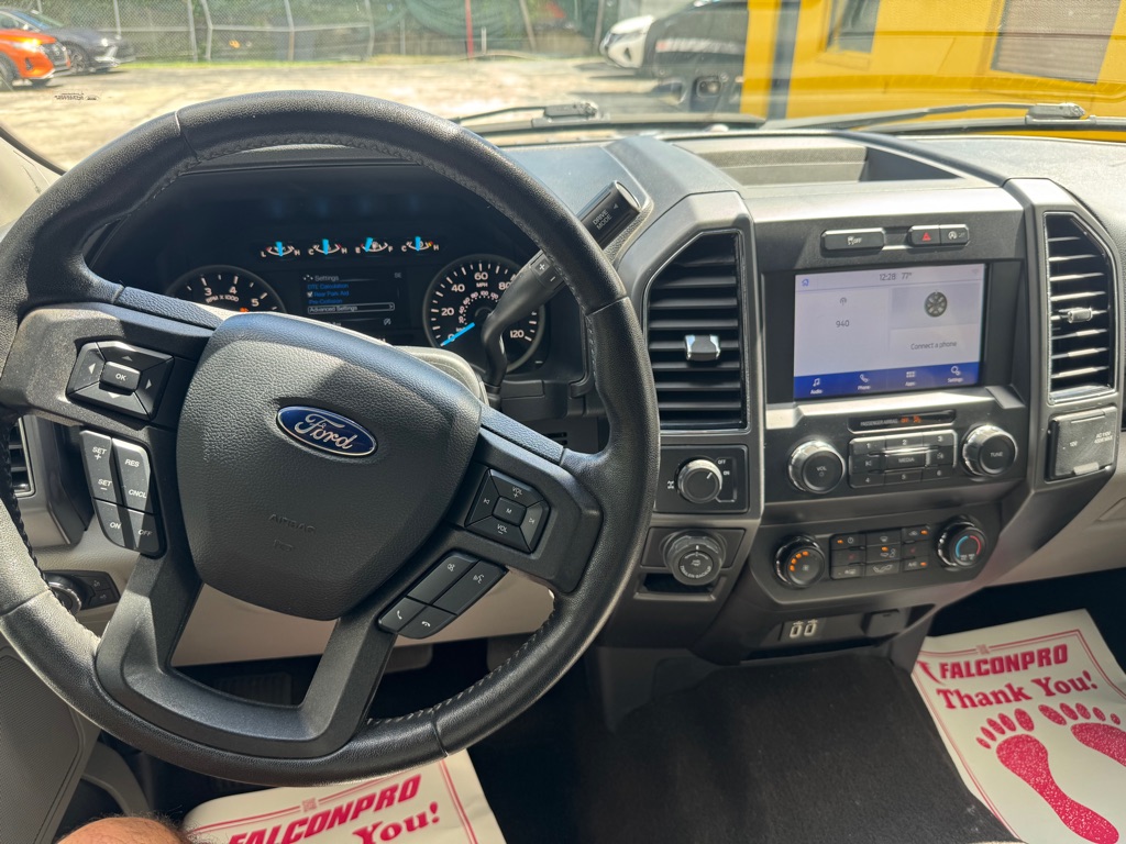 Photo 20 of this FORD F150