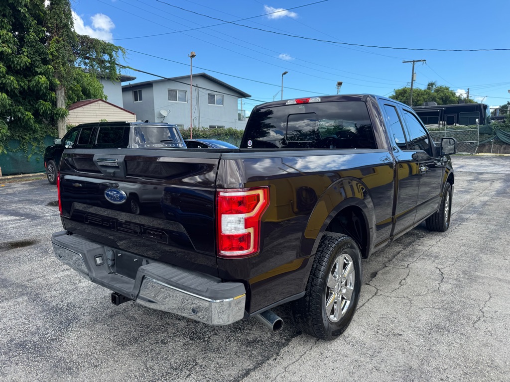Photo 10 of this FORD F150
