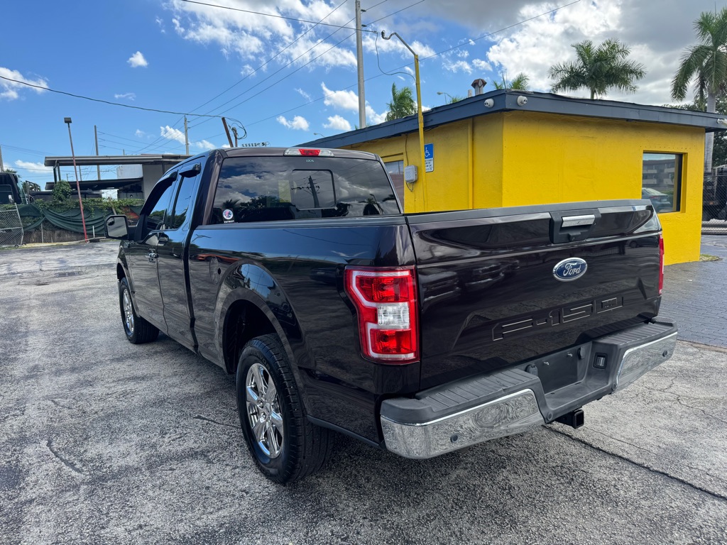 Photo 12 of this FORD F150