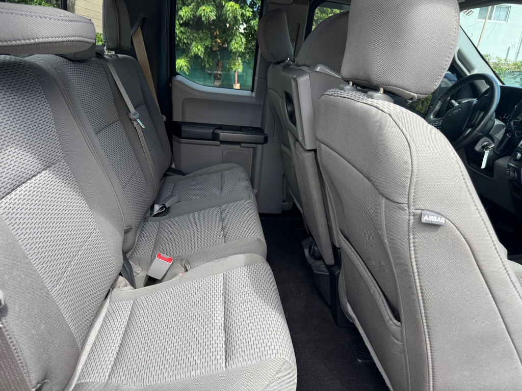 Photo 17 of this FORD F150