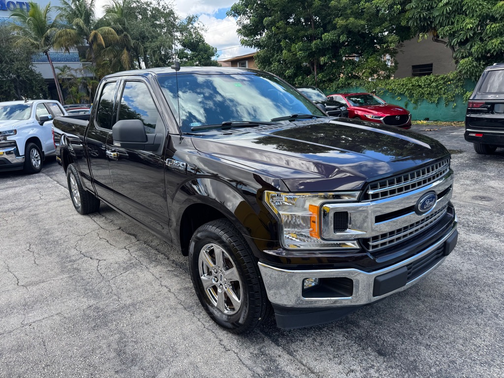 Photo 7 of this FORD F150