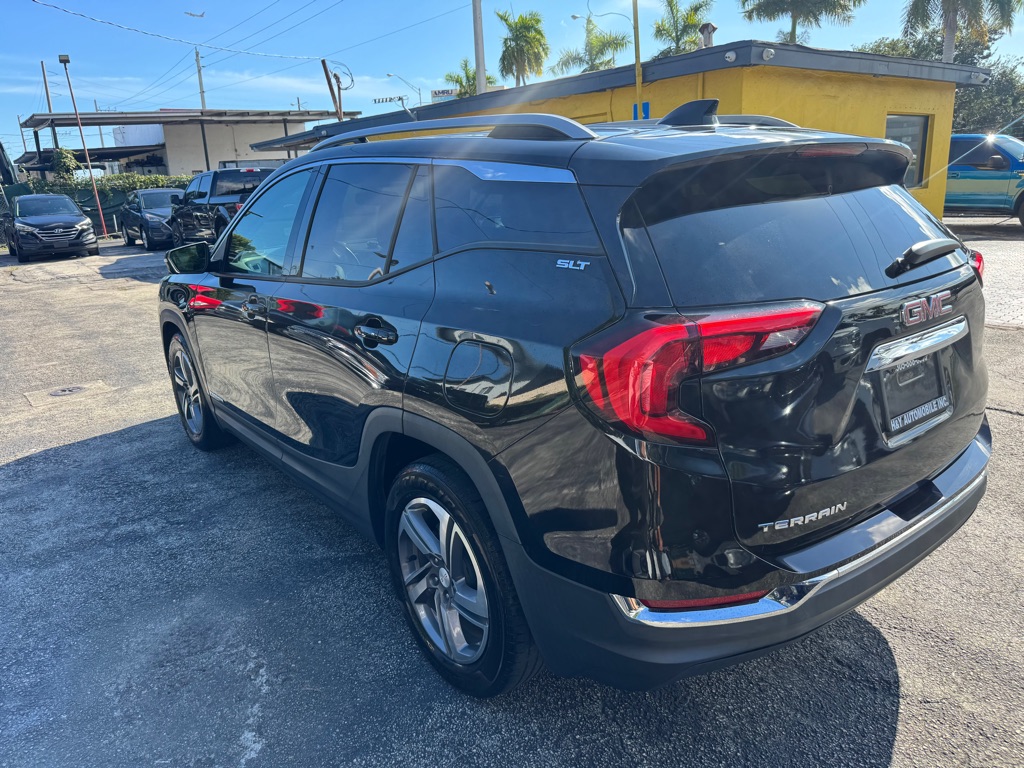 Photo 16 of this GMC TERRAIN