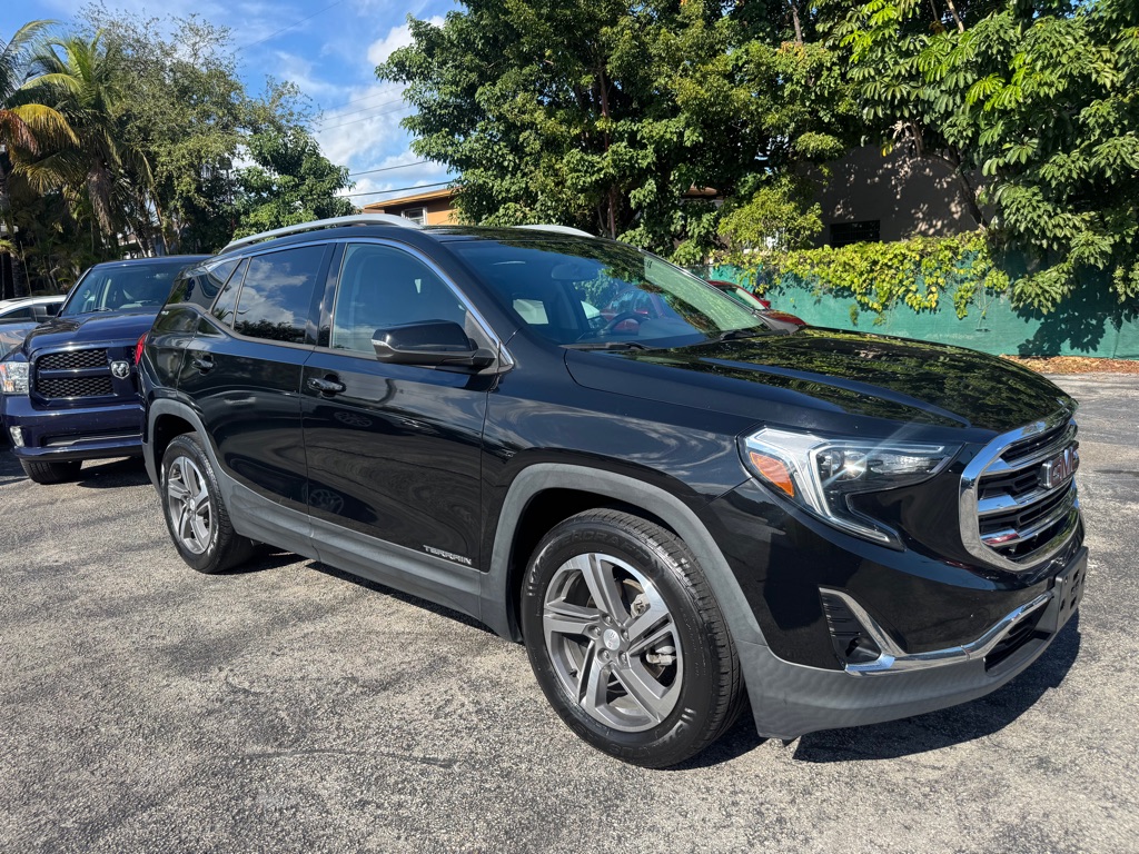 Photo 9 of this GMC TERRAIN