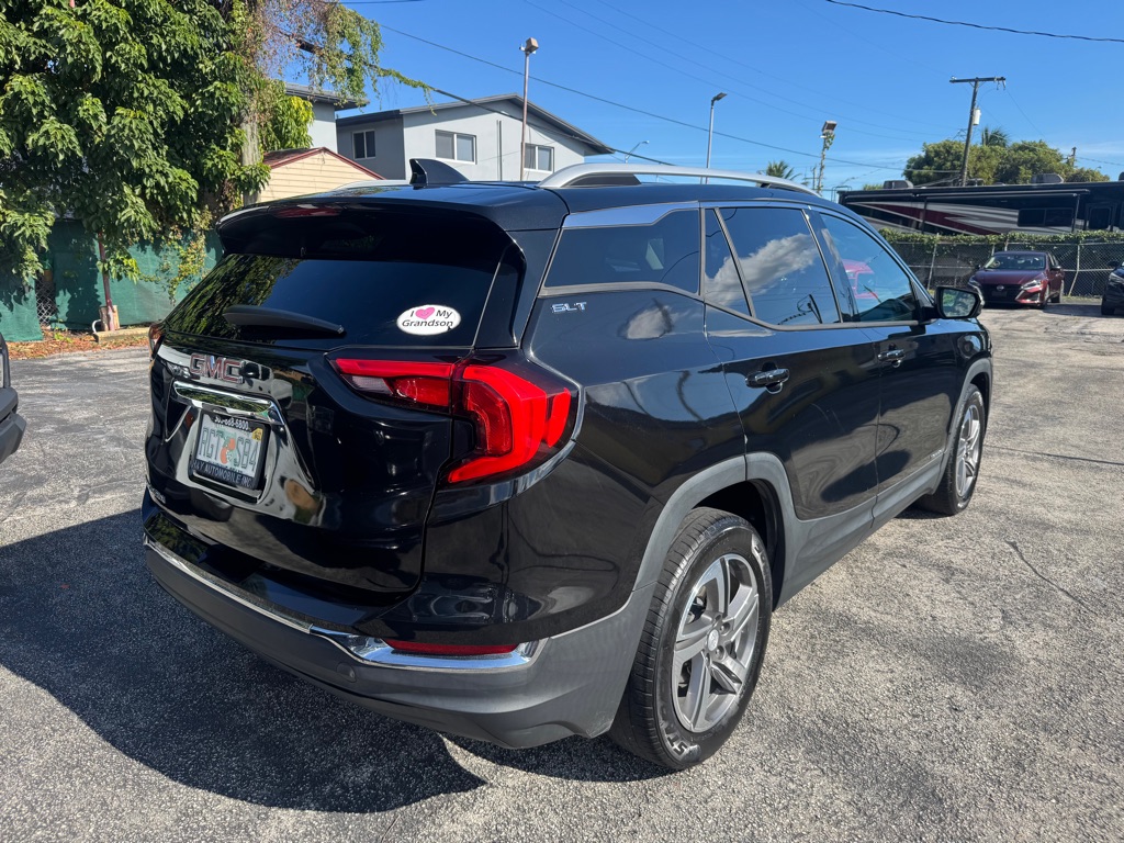 Photo 10 of this GMC TERRAIN