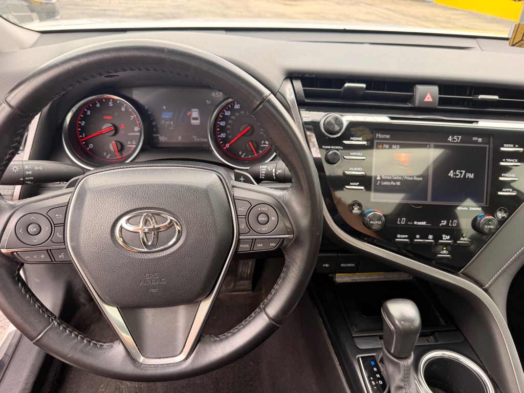 Photo 21 of this TOYOTA CAMRY