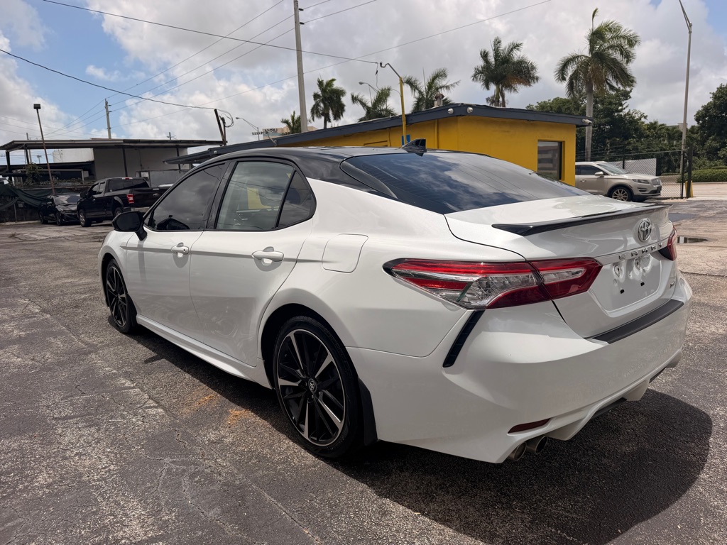 Photo 13 of this TOYOTA CAMRY