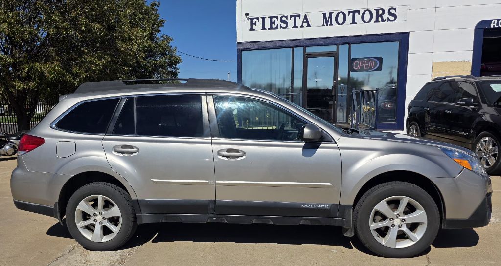 Photo 5 of this SUBARU OUTBACK
