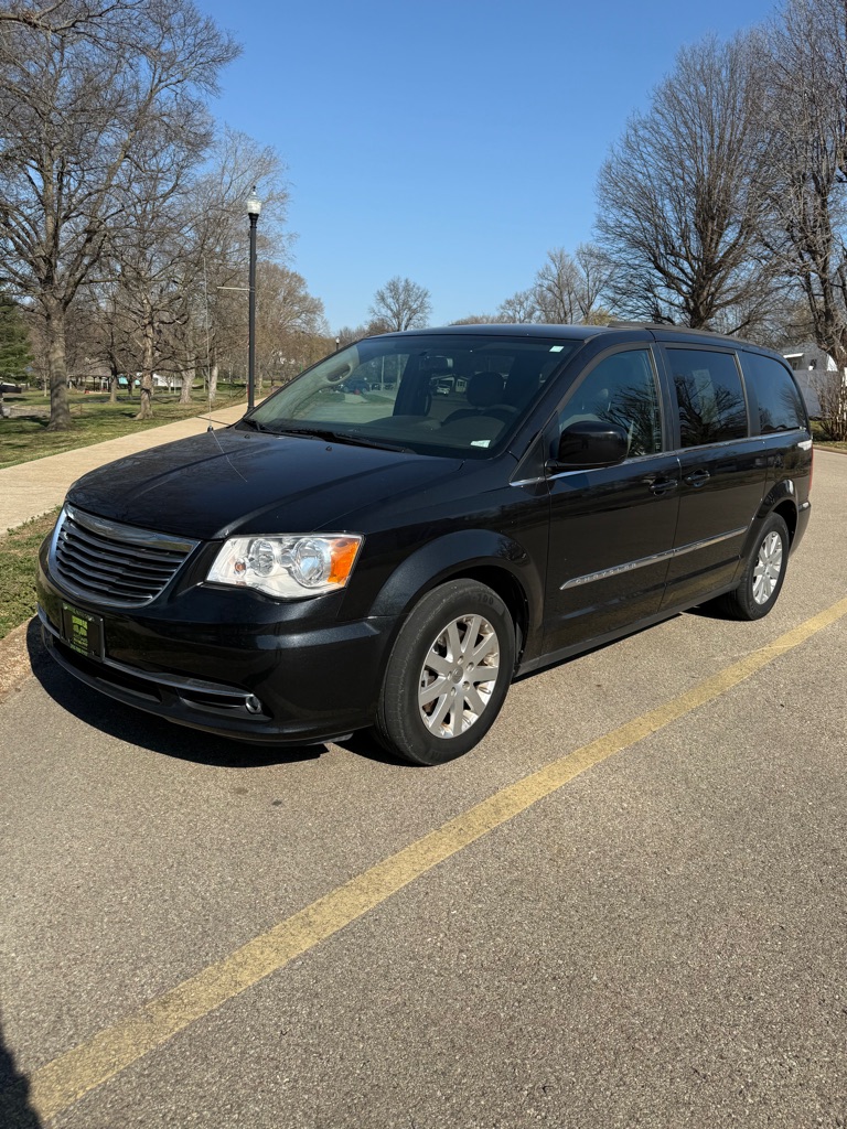 2016 CHRYSLER TOWN & COUNTRY