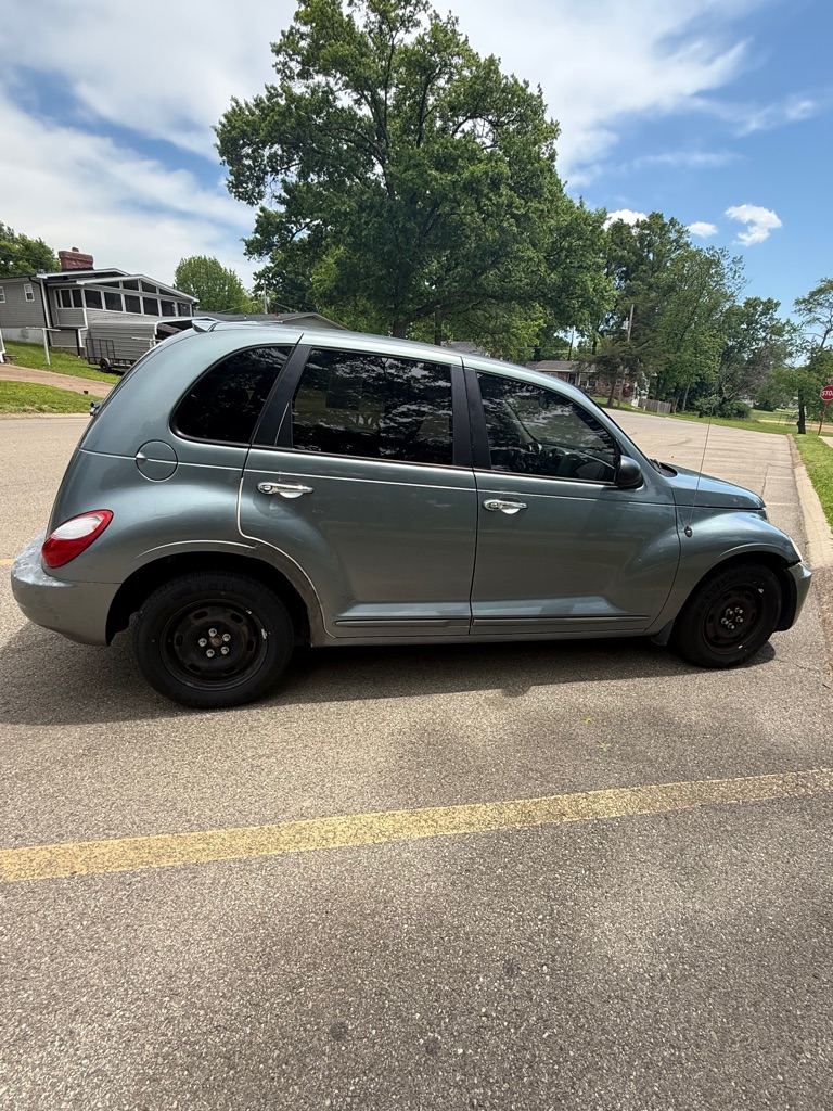 Photo 6 of this CHRYSLER PT CRUISER