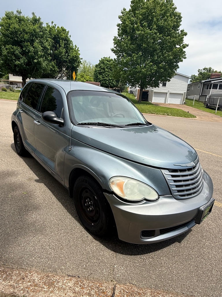 Photo 7 of this CHRYSLER PT CRUISER