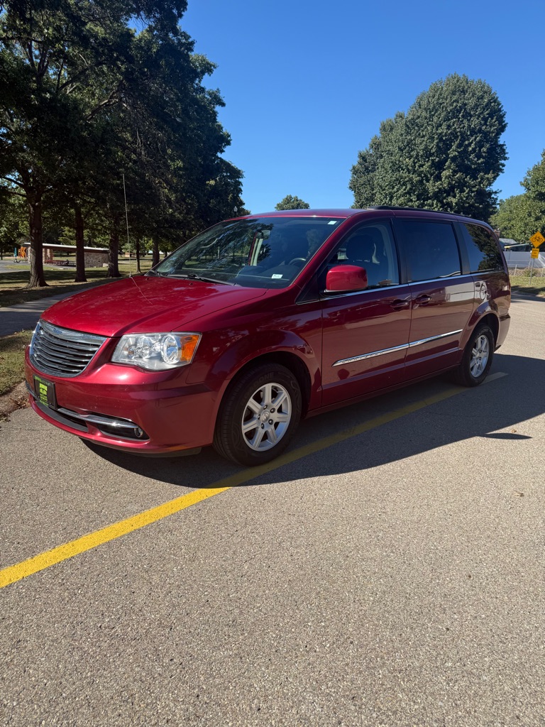 2011 CHRYSLER TOWN & COUNTRY