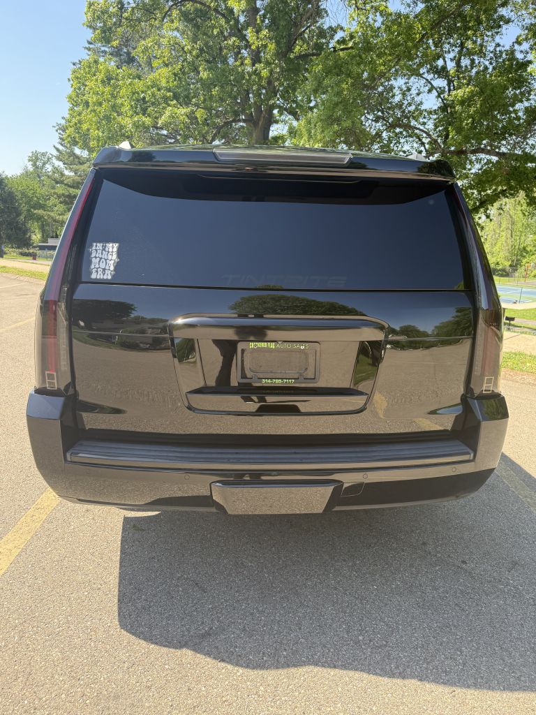 Photo 4 of this GMC YUKON XL