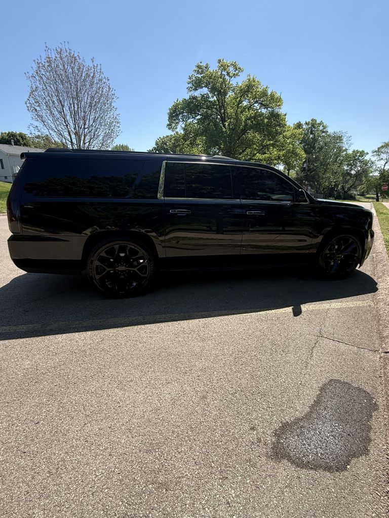 Photo 6 of this GMC YUKON XL