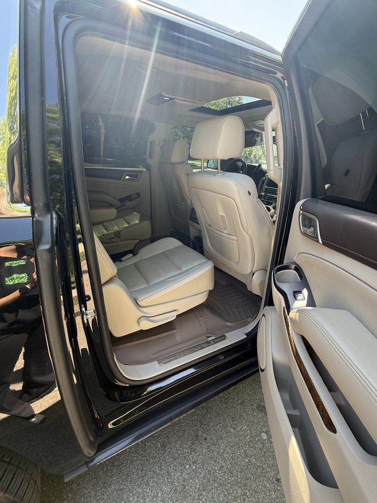 Photo 10 of this GMC YUKON XL