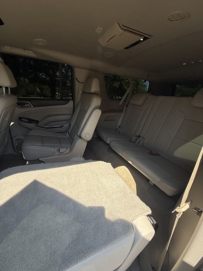 Photo 14 of this GMC YUKON XL