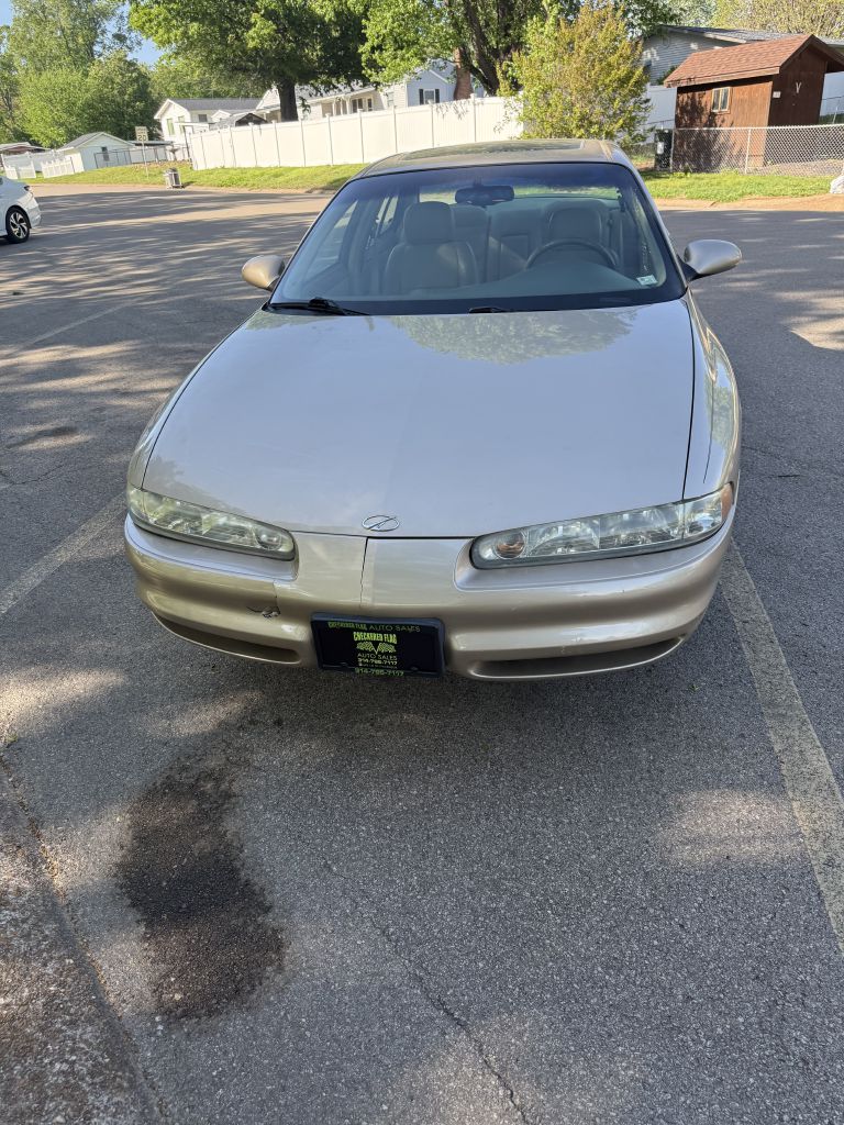 Photo 8 of this OLDSMOBILE INTRIGUE