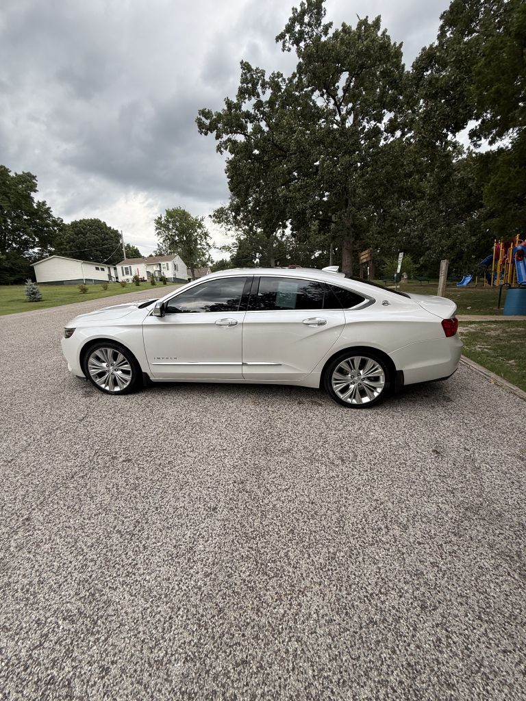 Photo 8 of this CHEVROLET IMPALA