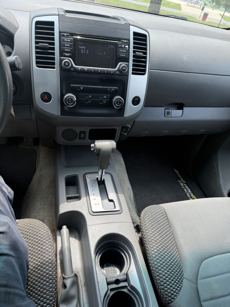 Photo 18 of this NISSAN FRONTIER